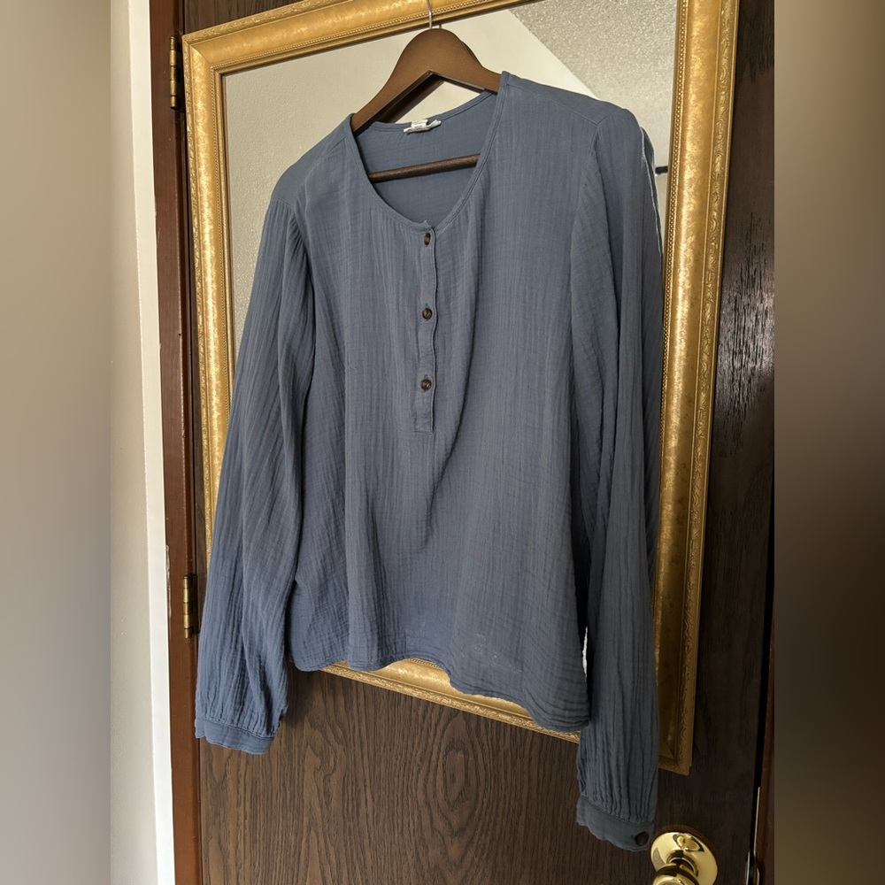 Cotton gauze shirt